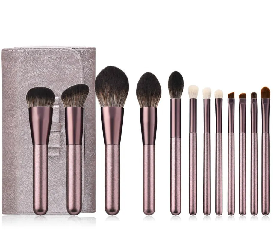 12 Piece Pro Brush Set w/Stylish Bag - MQO 25 pcs