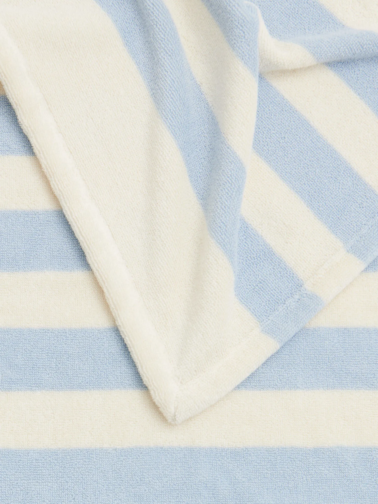 Beach Towel in Isle Blue Stripes