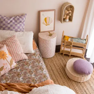 Bed Mate - Waterproof Sheet Protector WITH WINGS - Blooms