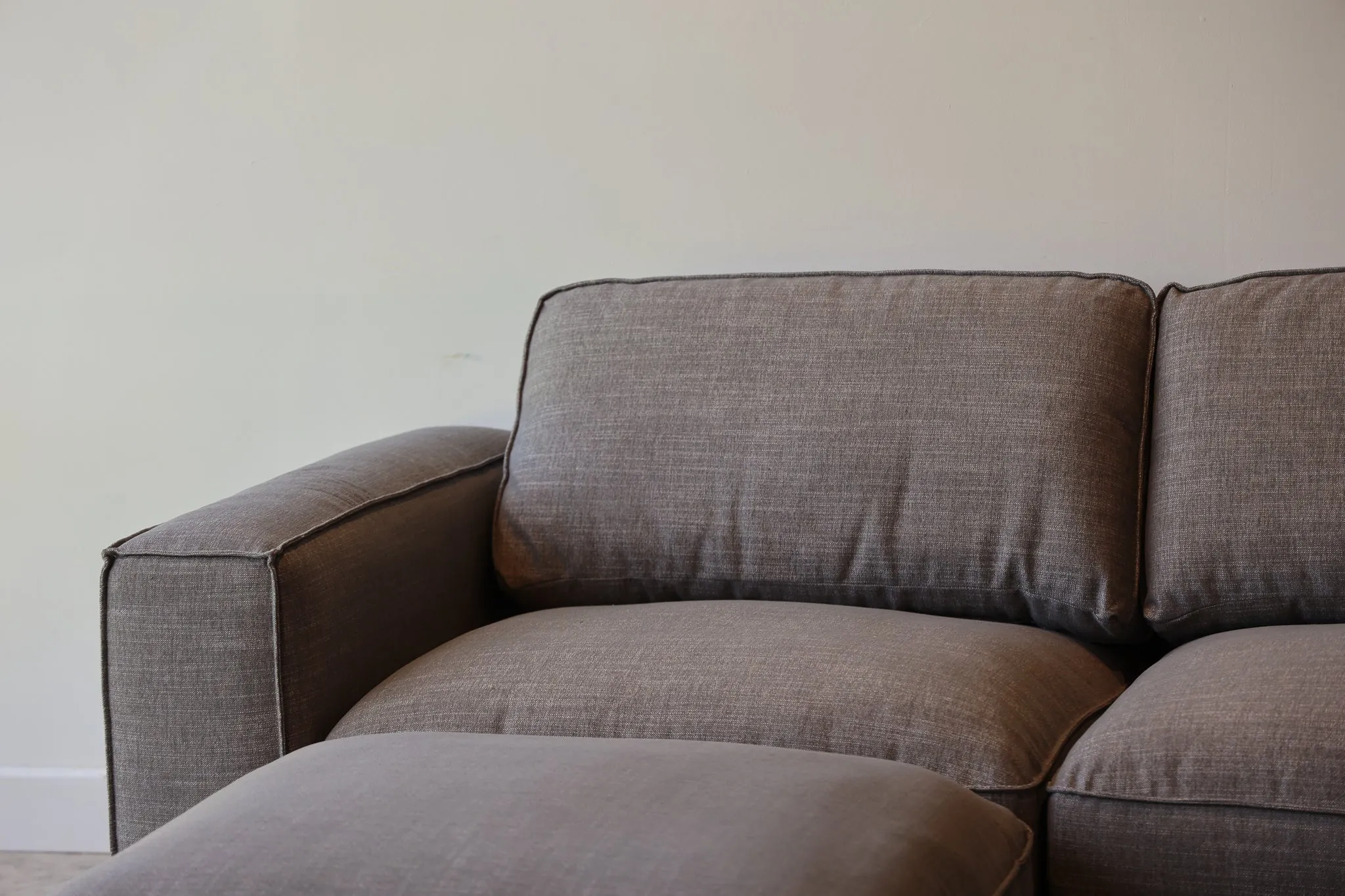 Diaby Crypton Modular Sectional