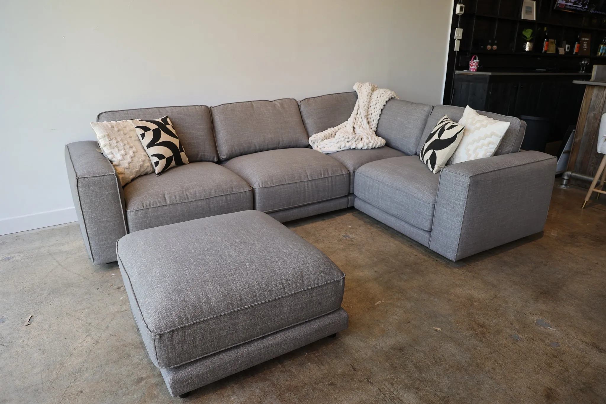 Diaby Crypton Modular Sectional