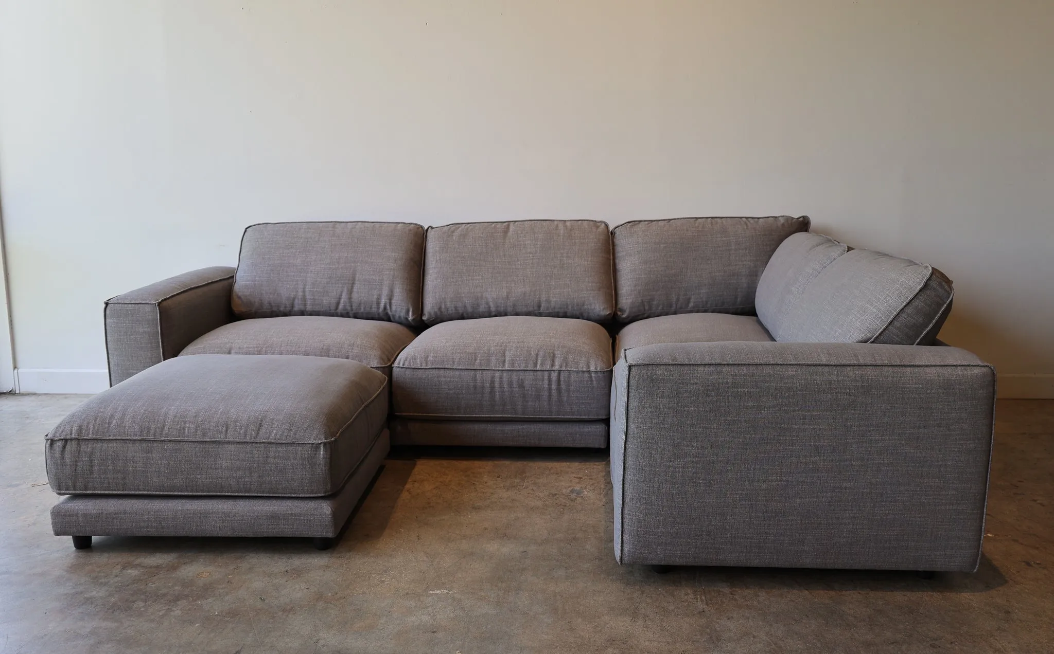 Diaby Crypton Modular Sectional