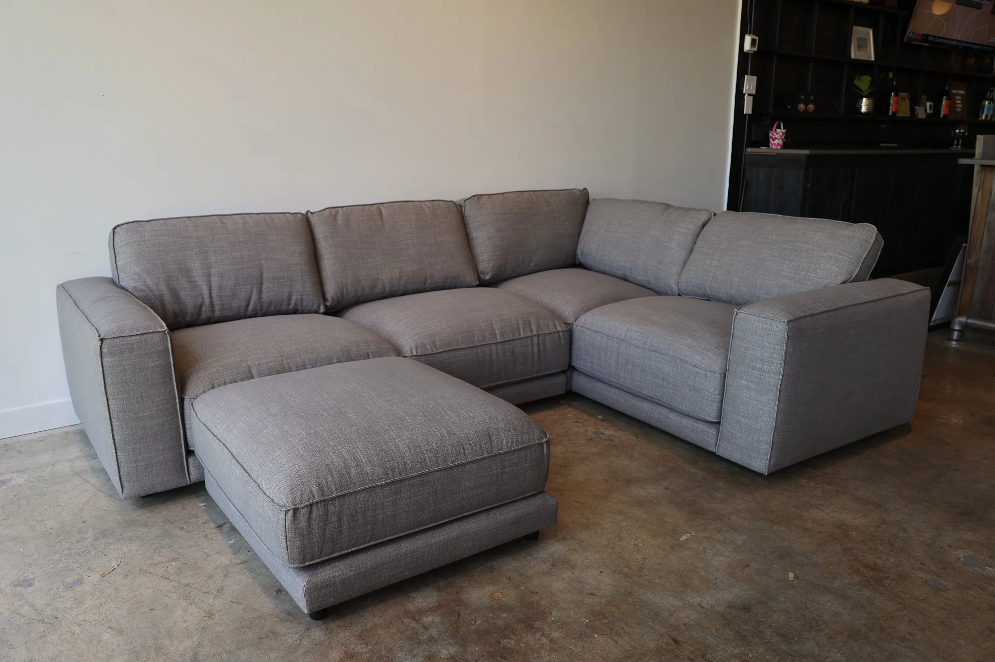 Diaby Crypton Modular Sectional