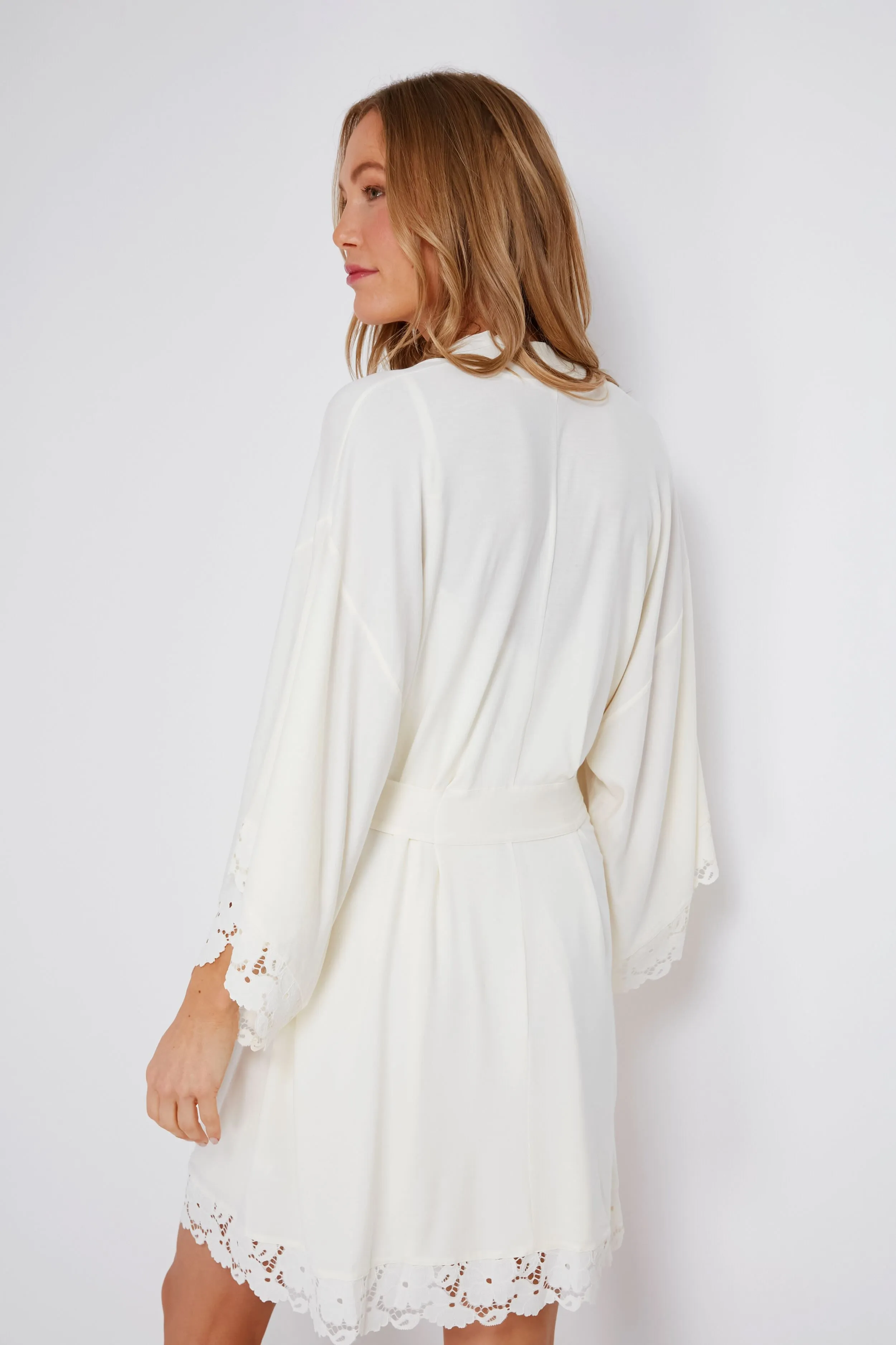 Ivory Naya Mademoiselle Kimono