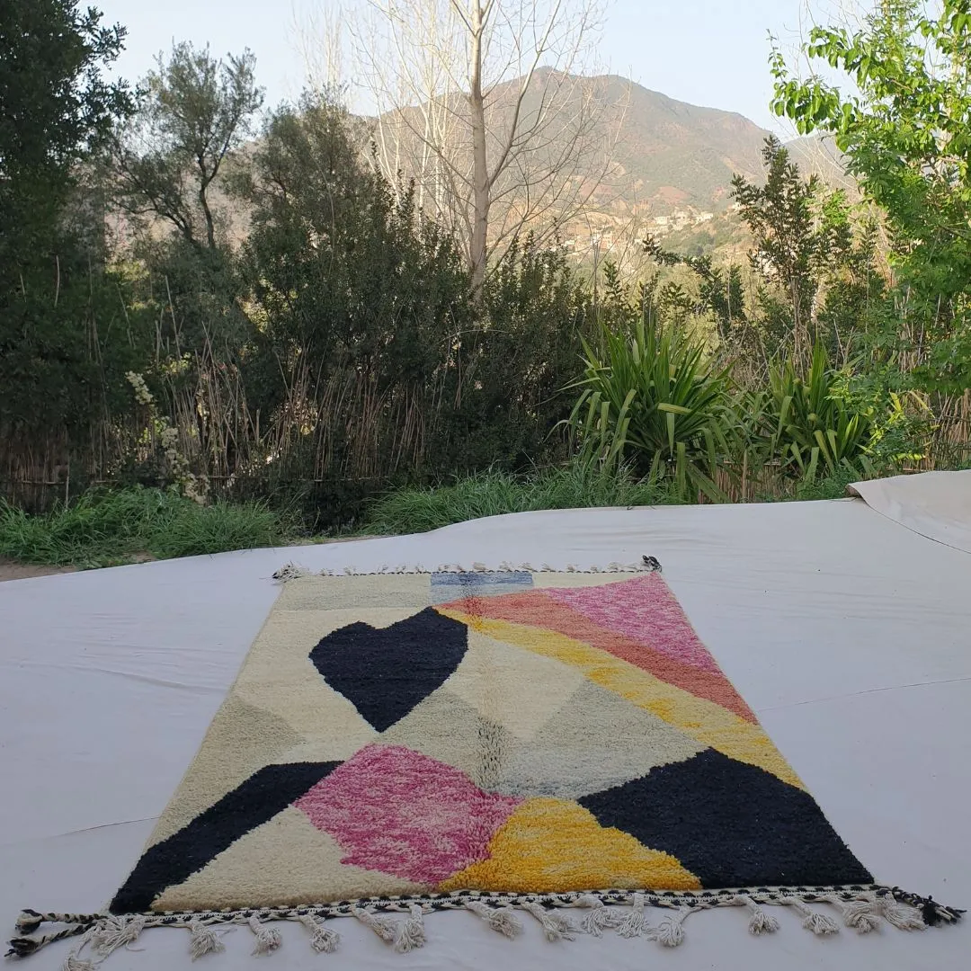 Mchila | Authentic Beni Ourain 4x7 Colorful Moroccan Rug | 4'82x7'87 Ft | 147x240 cm