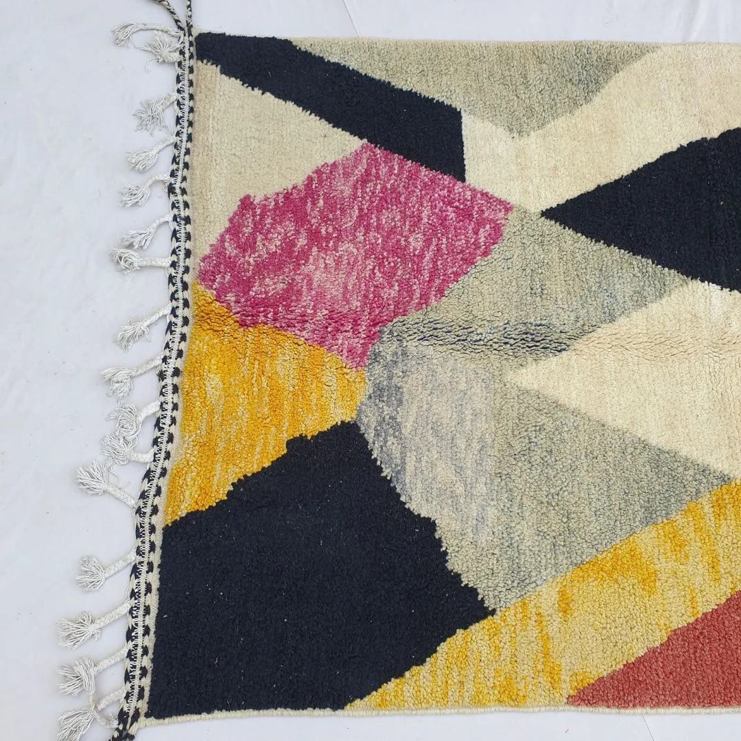 Mchila | Authentic Beni Ourain 4x7 Colorful Moroccan Rug | 4'82x7'87 Ft | 147x240 cm