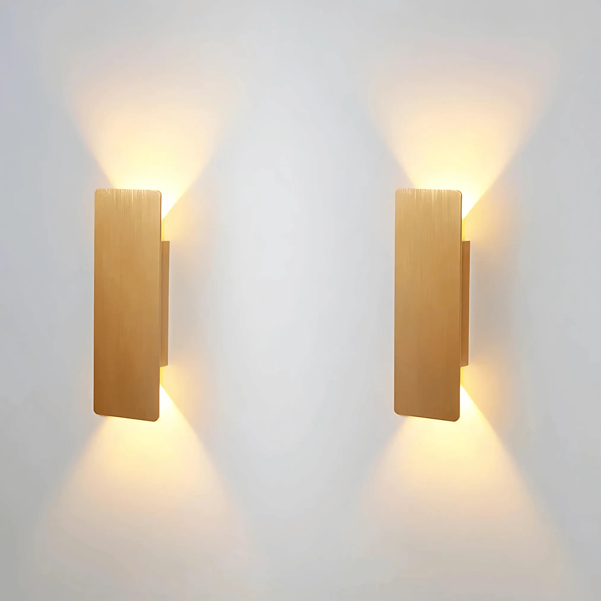 Moss - Wall Lamp Sleek LED Lighting