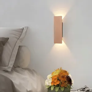 Moss - Wall Lamp Sleek LED Lighting