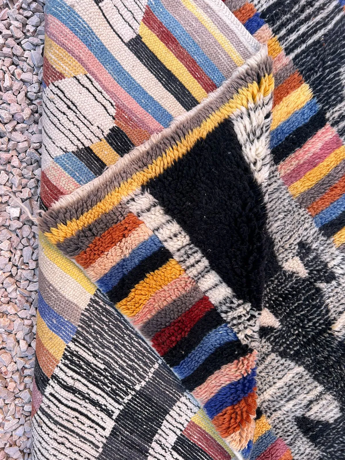 Mrirt Beni Ourain Rug “SUMMER” 8’ 7” x 5’ 9”