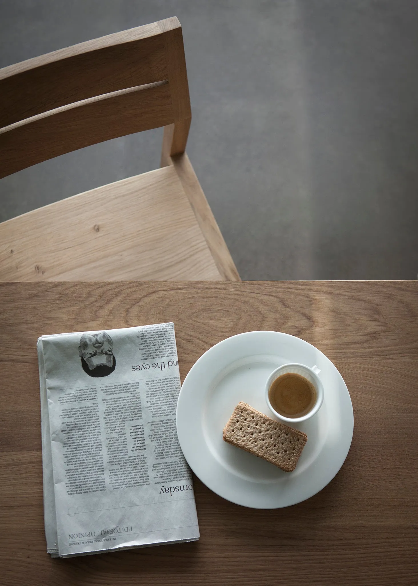 Oak Slice Dining Table