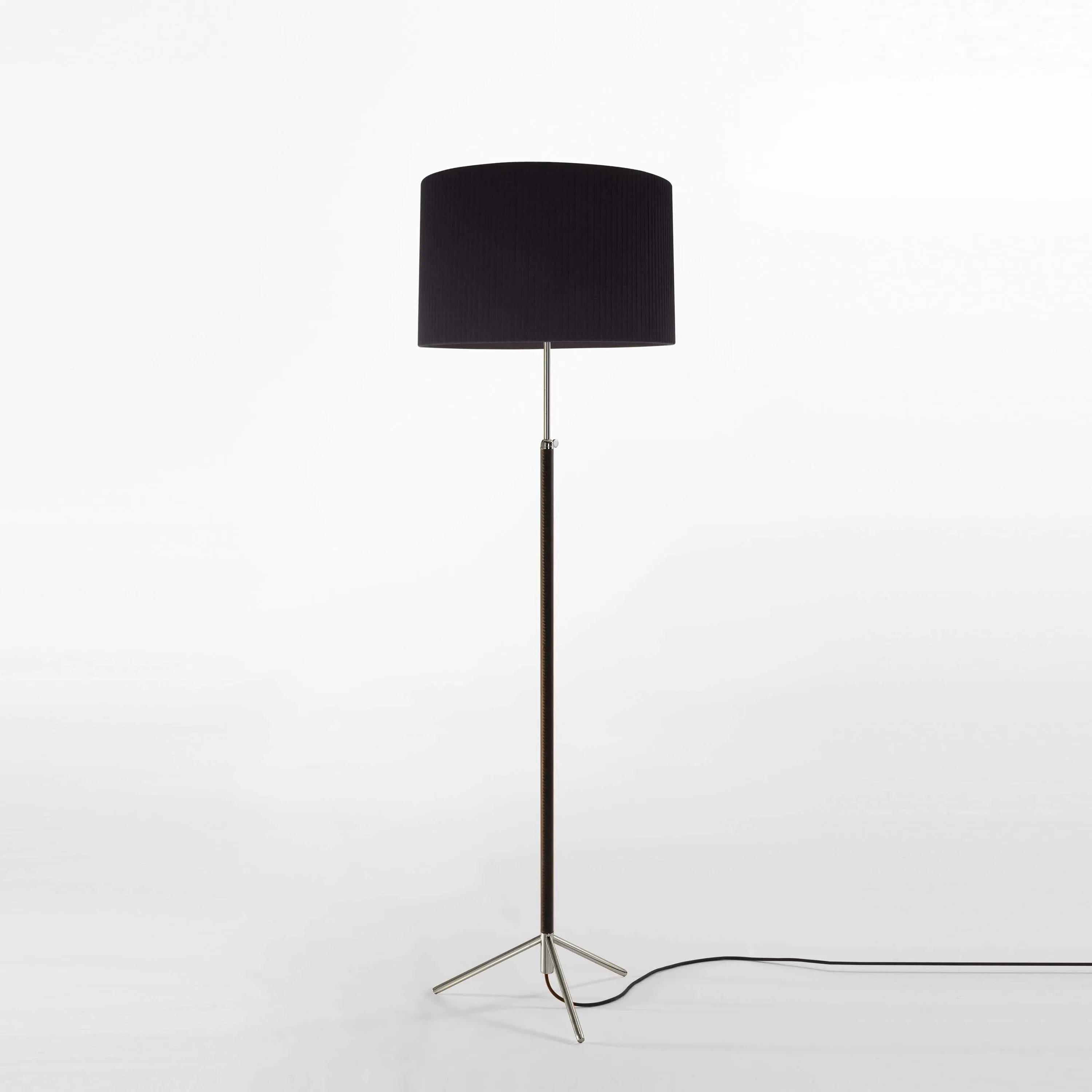 Pie De Salon Floor Lamp