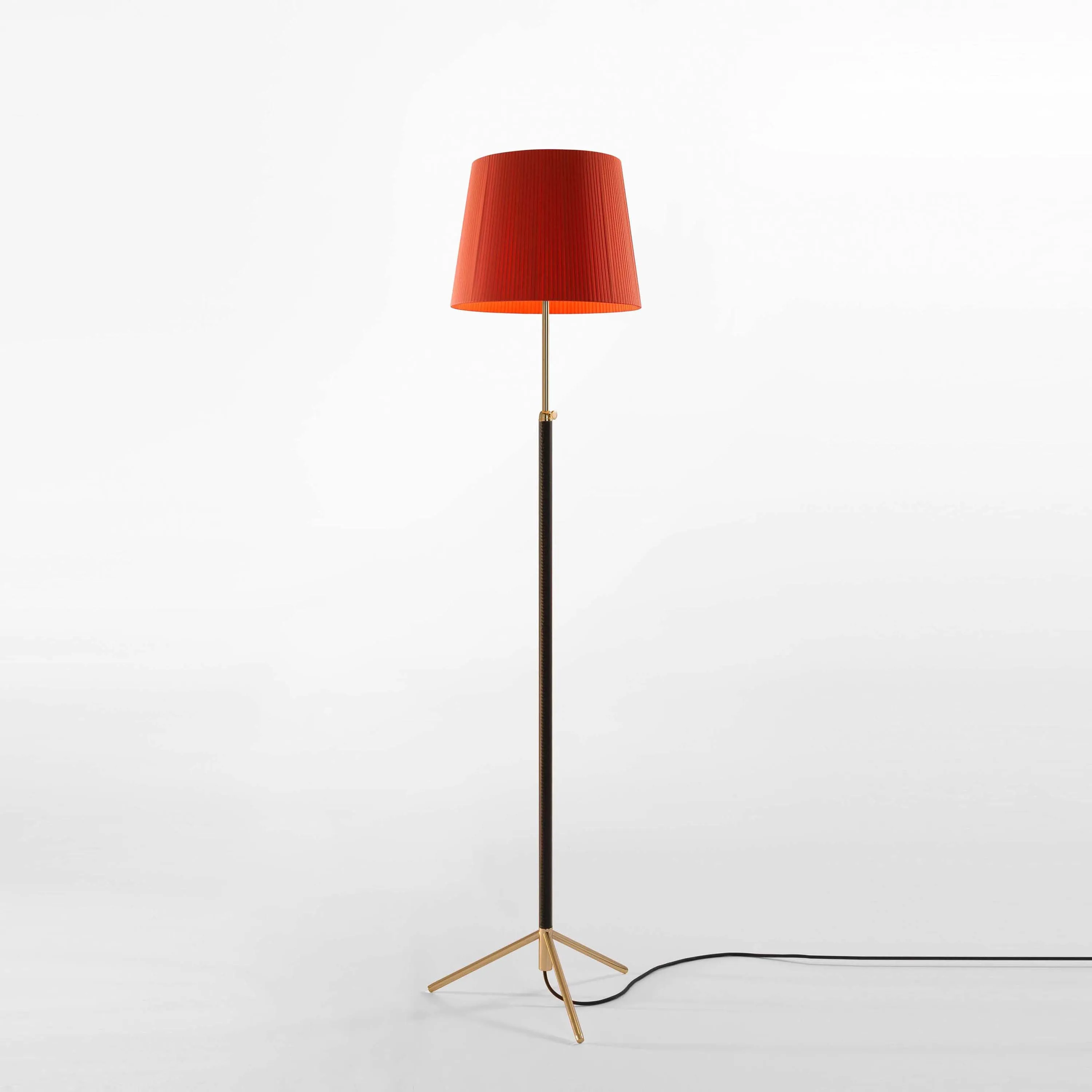 Pie De Salon Floor Lamp