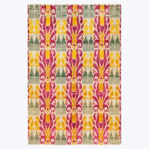 Pink Traditional Wool Rug - 6' x 9' 1"