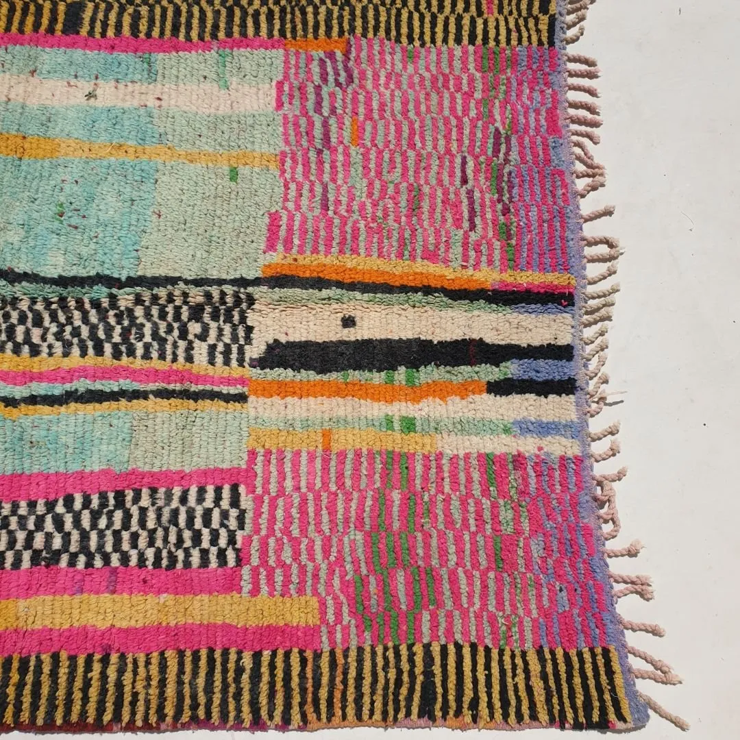 Safria - Vintage Boujad Moroccan Rug 5x8 | Authentic Berber Living room & Bedroom Rug | 5'34x8'37 Ft | 163x255 cm
