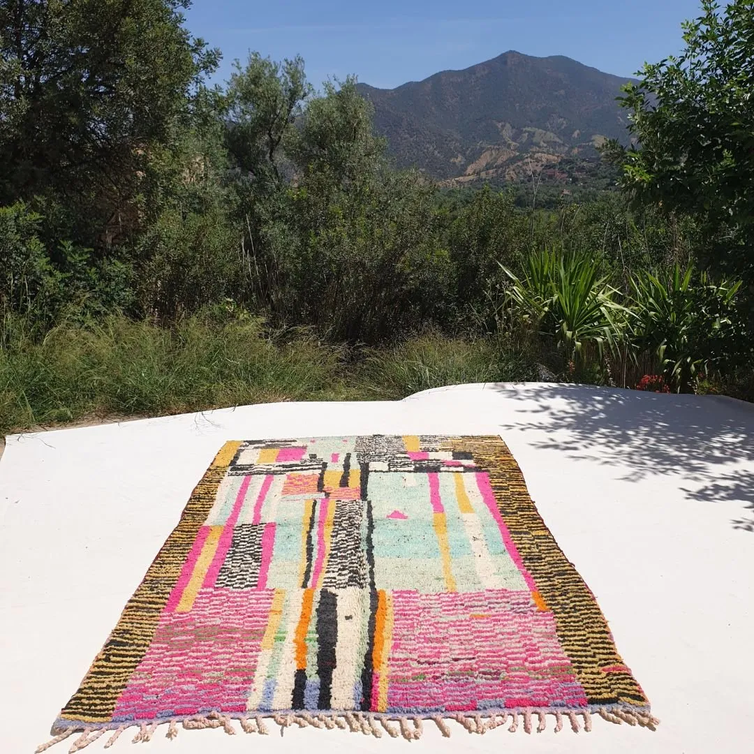 Safria - Vintage Boujad Moroccan Rug 5x8 | Authentic Berber Living room & Bedroom Rug | 5'34x8'37 Ft | 163x255 cm