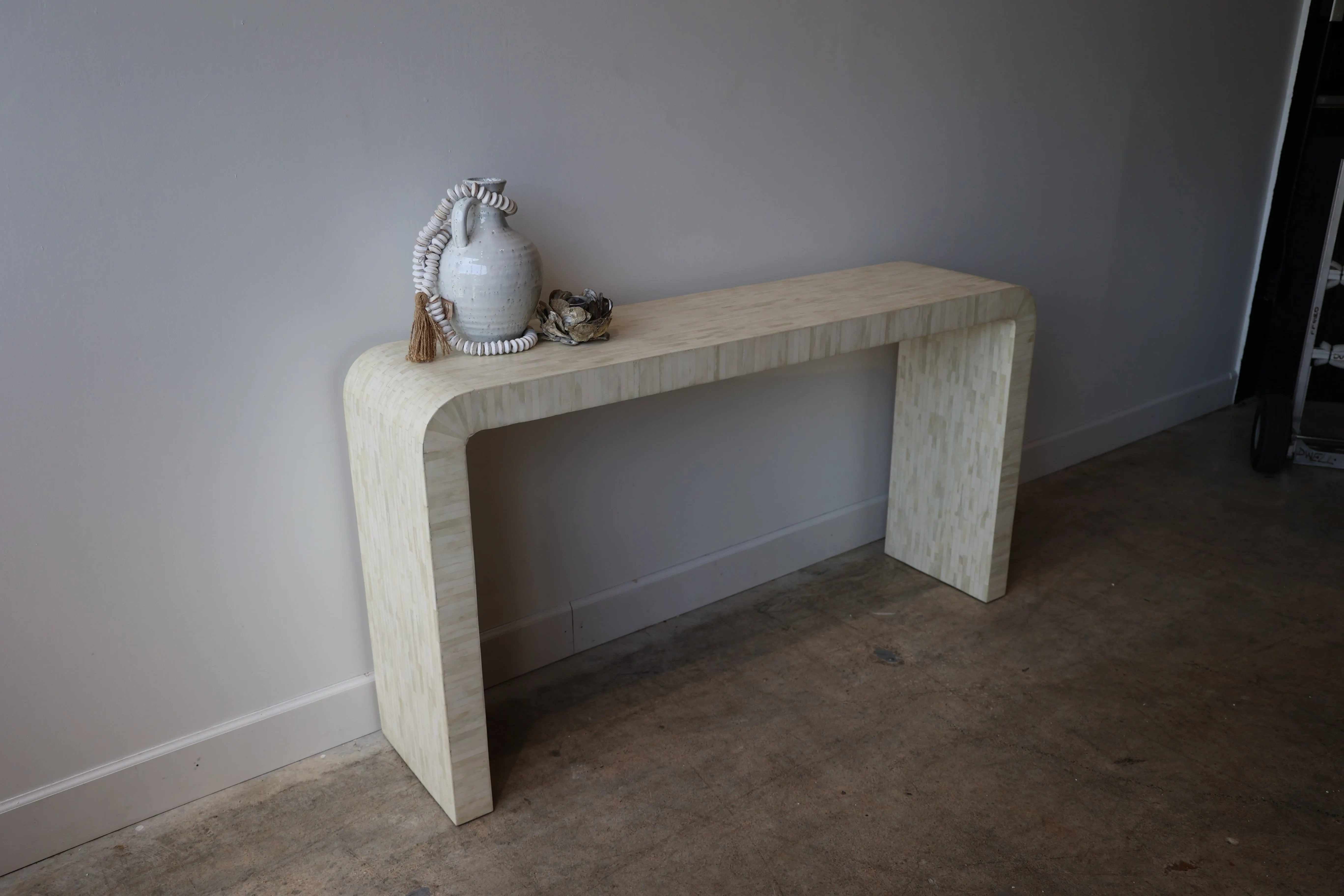 Venus Console Table