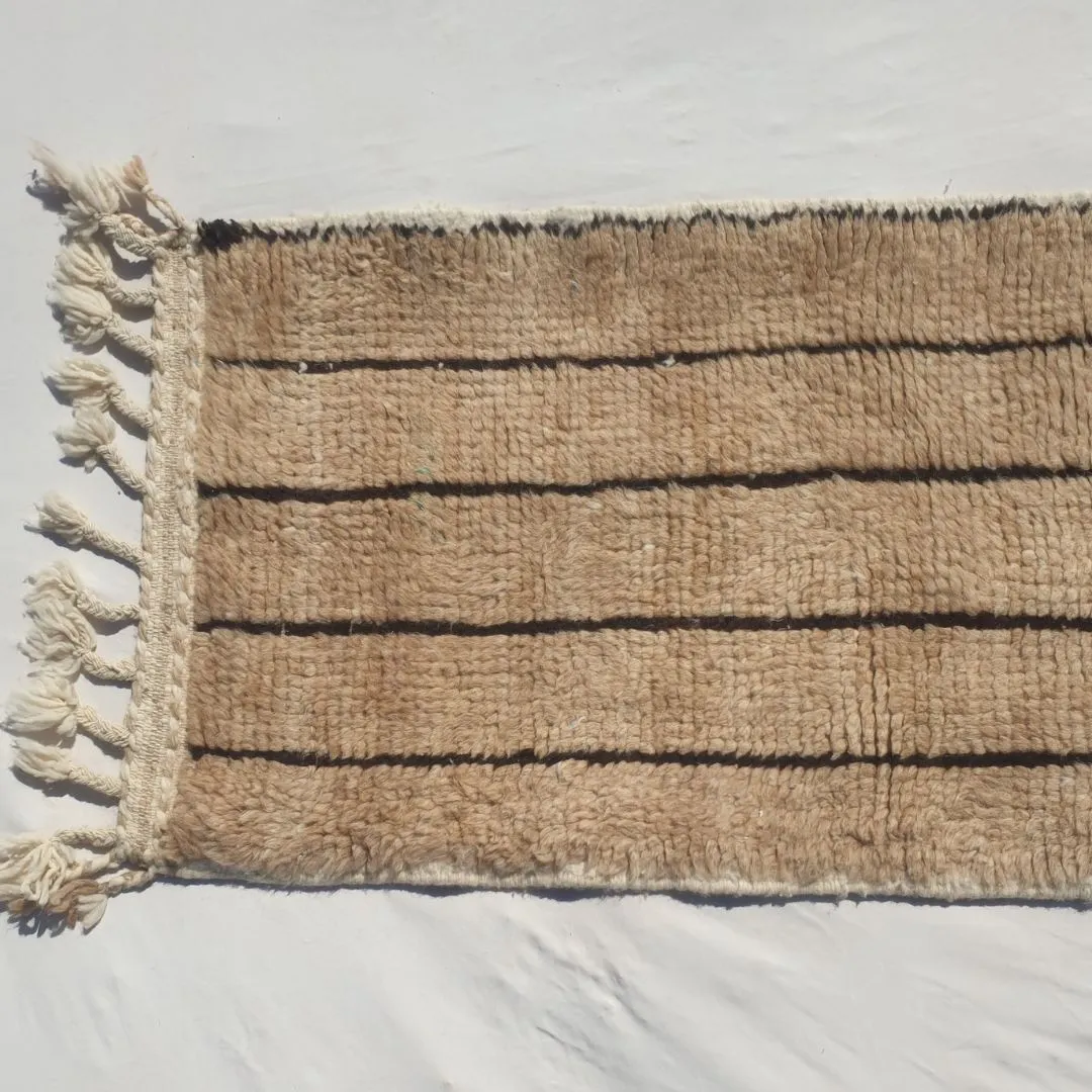 Zinali - Beige Moroccan Runner Rug Beni Ourain | Authentic Berber Hallway runner | 2'20x12' ft | 67x365 cm